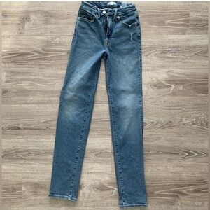 Good American Straight Jeans